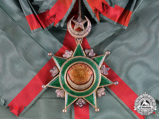 turkey,_ottoman_empire._an_order_of_osmanieh,_i_class_grand_cross_badge,_c.1910_c18-032520