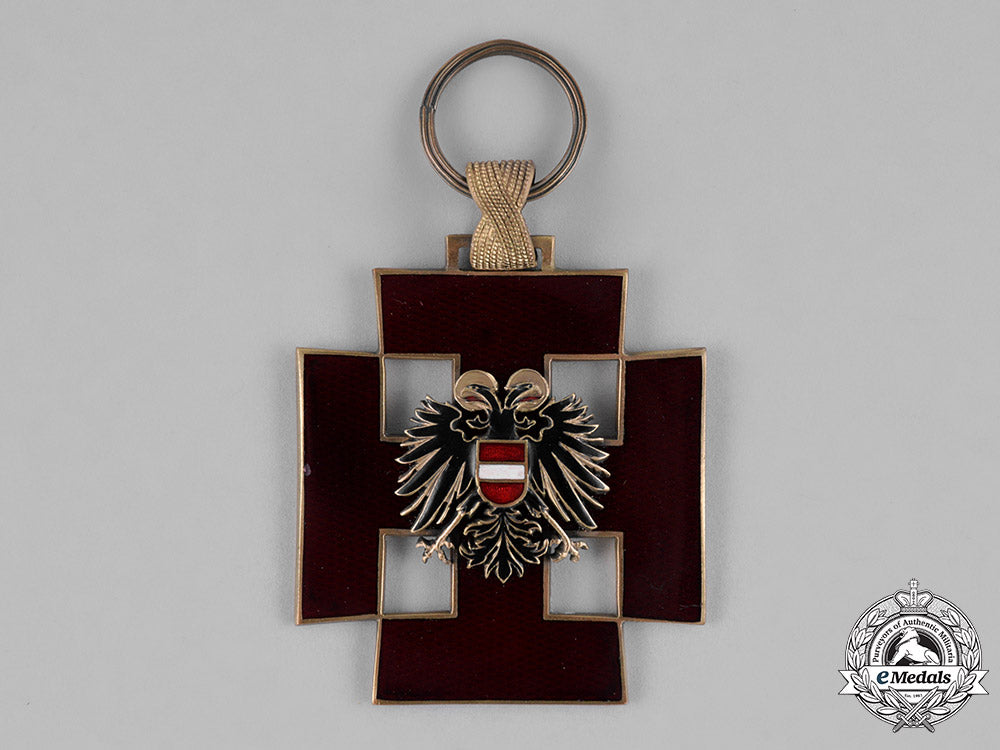 austria,_first_republic._a_merit_order_i_class_grand_cross,_special_grade,_by_anton_reiterer,_c.1934_c18-032527_1_1_1_1_1_1_1_1_1_1_1_1