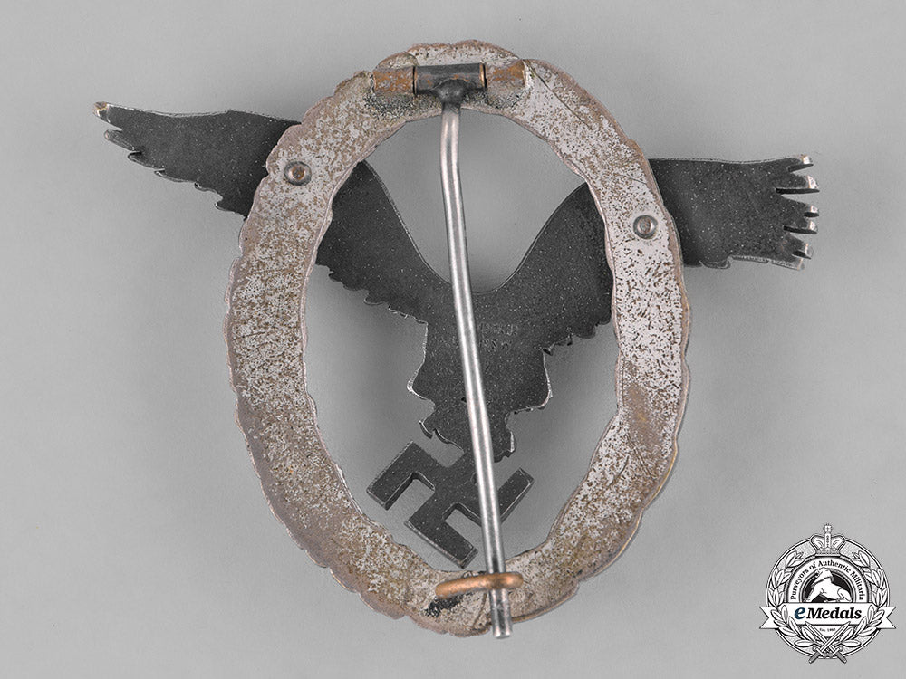 germany,_luftwaffe._a_pilot_badge,_type_i,_by_c.e._juncker_with_case_c18-032648