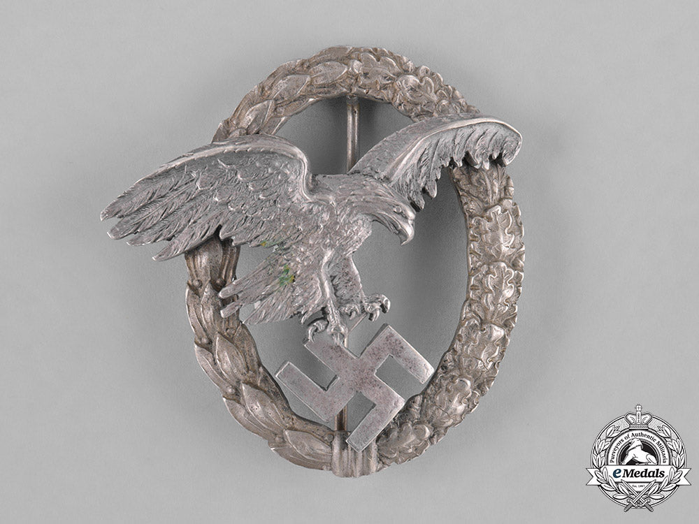 germany,_luftwaffe._an_observer’s_badge_by_c.e._juncker,“_thin_wreath”_version_c18-032658