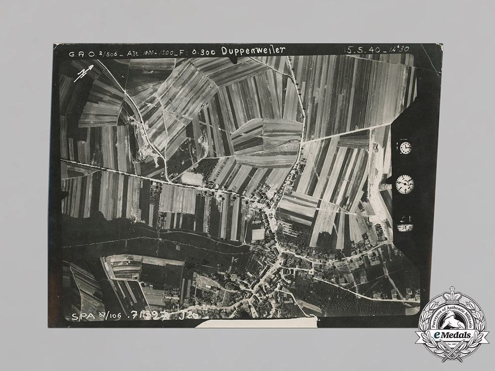 united_states._a_dfc&_air_medal_group_to_capt._philip_browning,_aerial_photographer,_kia,1951_near_yandok,_korea._c18-032742_1