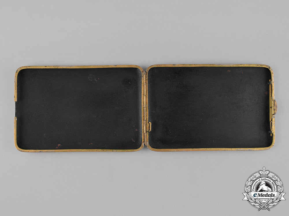 japan,_empire._a_cigarette_case_c18-032868