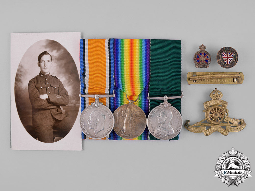 canada._a_first_world_war_group_to_sgt_wicks,_gunshot_wound_at_vimy,1917_c18-032885