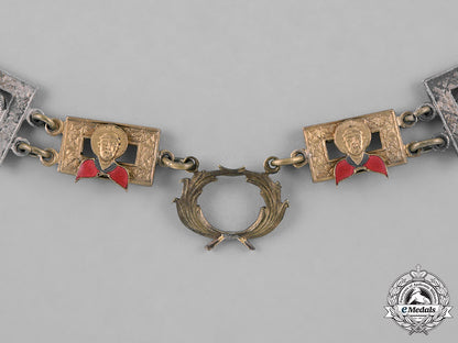 spain,_franco_period._an_order_of_the_cross_of_st._raymond_of_peñafort,_collar_of_honor,_c.1950_c18-032904_1_1_1_1_1_1