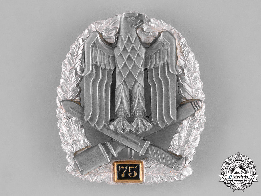germany,_federal_republic._a_general_assault_badge,_special“75”_grade,_alternative1957_version_c18-033409