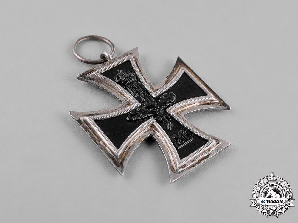 austria_and_germany,_imperial._a_grouping_of_a_silver_austrian_bravery_medal,_second_class,_and_a1914_iron_cross,_second_class_c18-033431