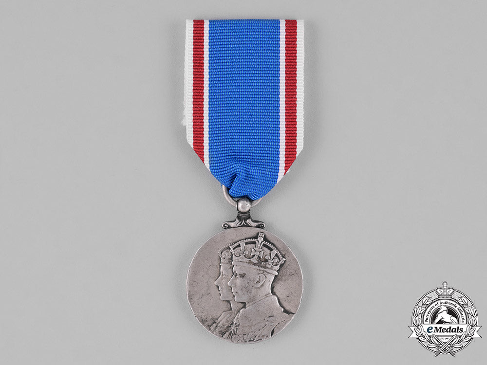 united_kingdom._a_king_george_vi_and_queen_mary_coronation_medal1937_c18-033463