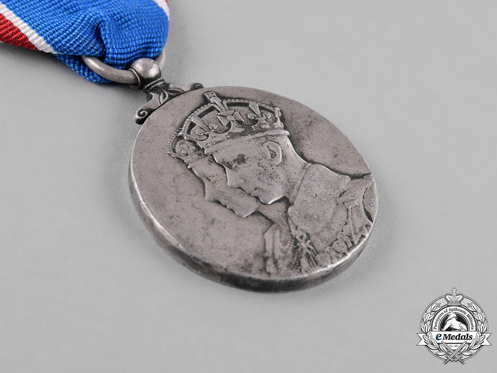 united_kingdom._a_king_george_vi_and_queen_mary_coronation_medal1937_c18-033466