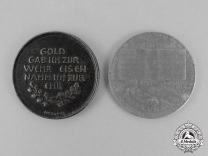 germany._a_lot_of_six_first_and_second_war_period_medals_and_insignia_c18-0335
