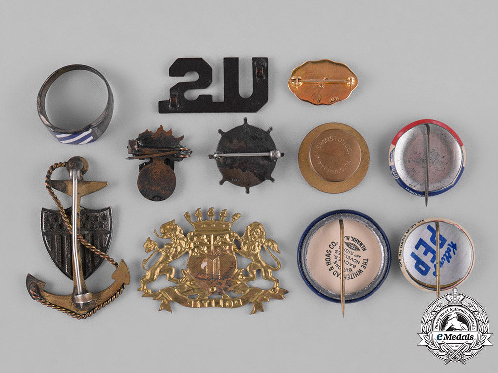 united_states._fifty-_six_assorted_items_c18-033540