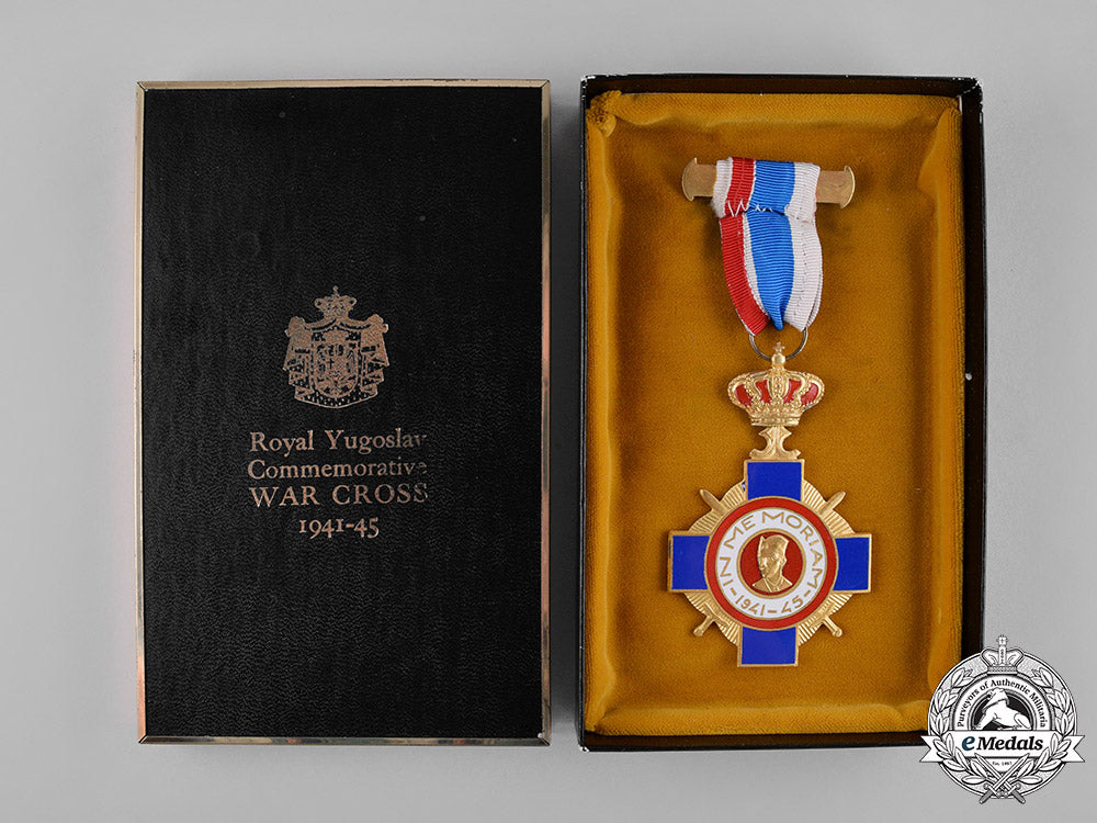 yugoslavia,_kingdom._a_royal_yugoslav_commemorative_war_cross1941-45_with_case_c18-033685_1