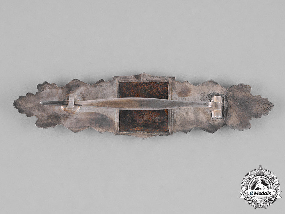 germany,_wehrmacht._a_close_combat_clasp,_silver_grade_c18-033723