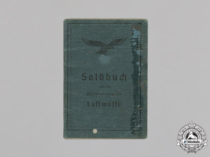 germany,_luftwaffe._the_soldbuch_of_radio_operator_nco_heinrich_bunse(_kvk2_c18-033903