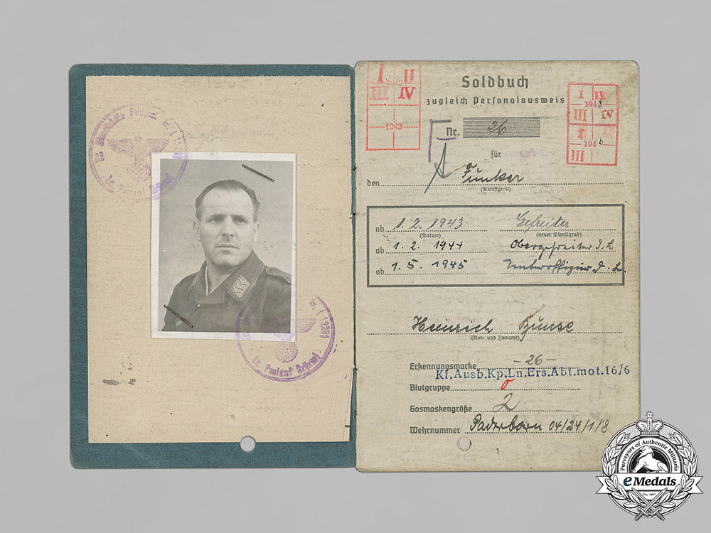 germany,_luftwaffe._the_soldbuch_of_radio_operator_nco_heinrich_bunse(_kvk2_c18-033904