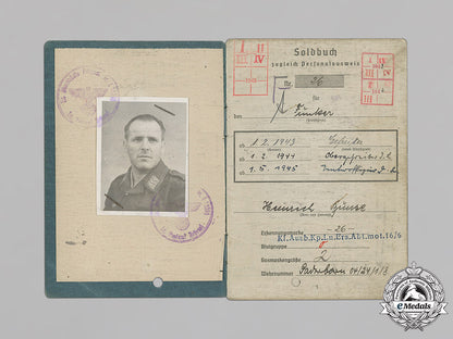 germany,_luftwaffe._the_soldbuch_of_radio_operator_nco_heinrich_bunse(_kvk2_c18-033904