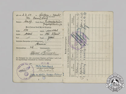 germany,_luftwaffe._the_soldbuch_of_radio_operator_nco_heinrich_bunse(_kvk2_c18-033905