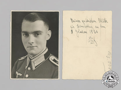 germany,_heer._a_collection_of22_wartime_studio_portraits_of_german_soldiers_c18-033939