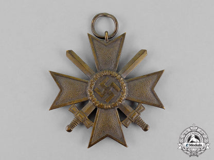 germany._a_lot_of_six_first_and_second_war_period_medals_and_insignia_c18-0340