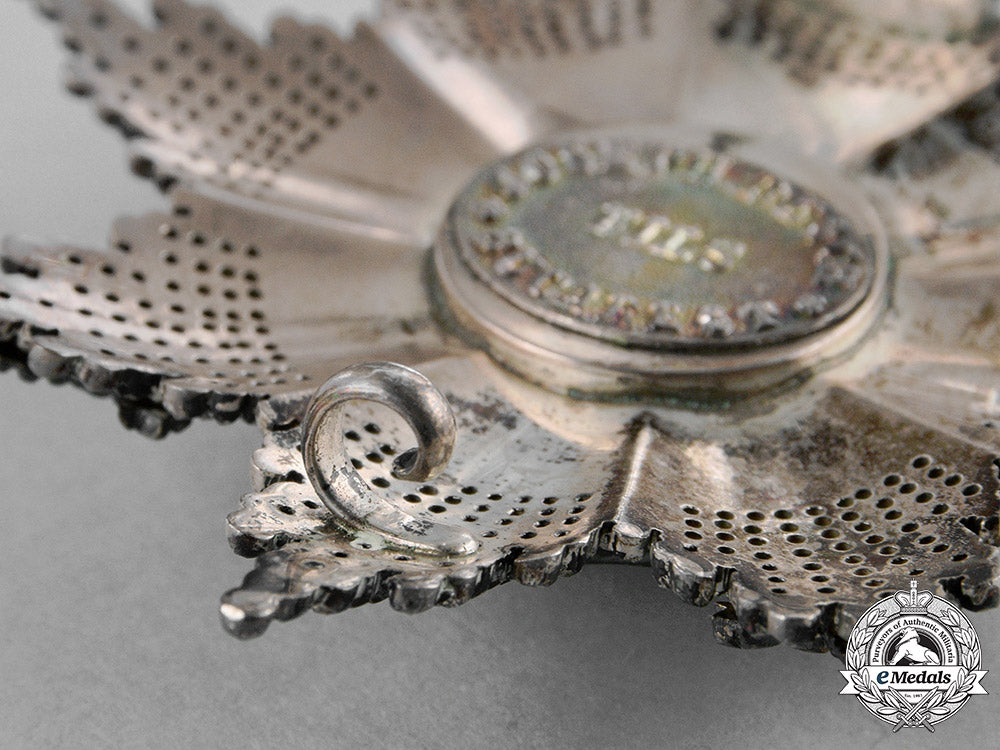 romania,_kingdom._an_order_of_the_star,_grand_officer's_star,_by_resch&_fils,_c.1940_c18-034072