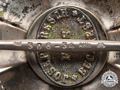 romania,_kingdom._an_order_of_the_star,_grand_officer's_star,_by_resch&_fils,_c.1940_c18-034074