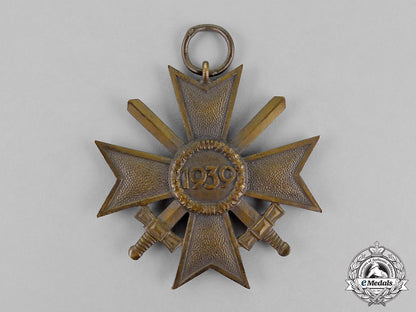 germany._a_lot_of_six_first_and_second_war_period_medals_and_insignia_c18-0341