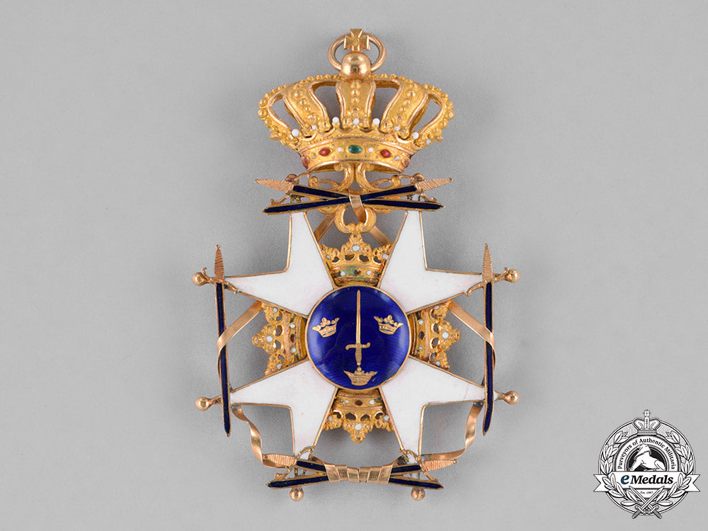 sweden,_kingdom._an_order_of_the_sword_in_gold,_i_class_grand_cross,_c.1910_c18-034115