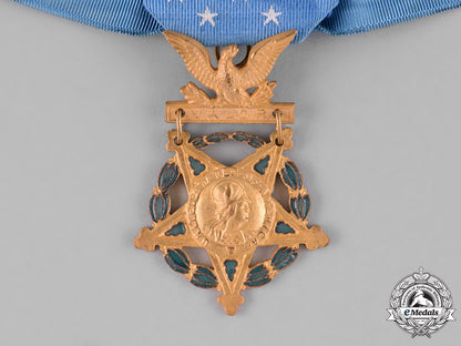 united_states._army_medal_of_honor,_type_vi(1964-_present)_c18-034159