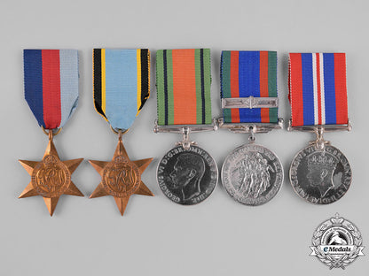 canada._a1943_dfc_to_flight_lieutenant_j.f.w_towse_for_sustained_operational_record_of_attacks_c18-034210