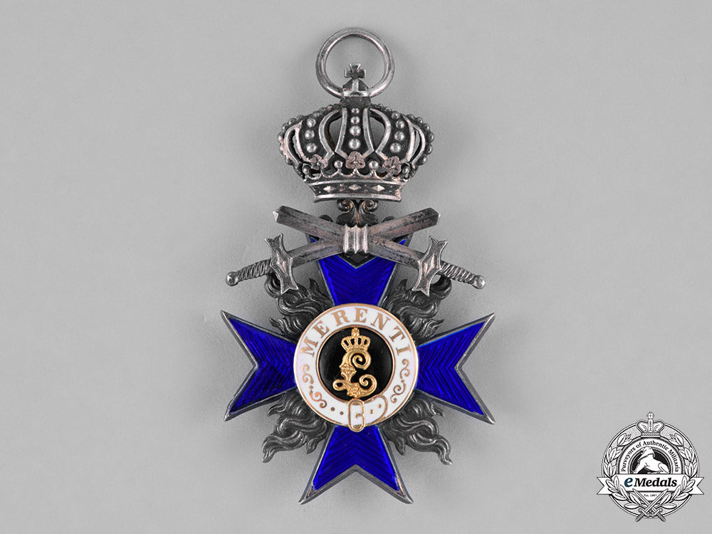 bavaria,_kingdom._a_military_merit_cross,_iv_class_with_crown_and_swords,_c.1914_c18-034315