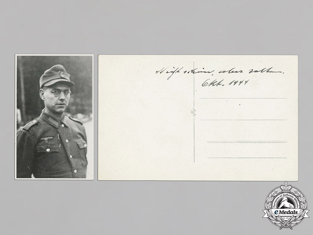 germany,_third_reich._a_collection_of25_wartime_studio_portraits_of_heer,_police,_and_kriegsmarine_men_c18-034354