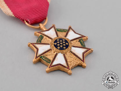 united_states._a_miniature_legion_of_merit_c18-034424