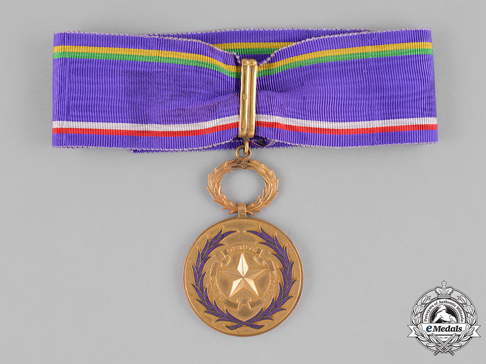 central_african_republic._an_order_of_academic_palms,_iii_class_commander,_by_arthus_bertrand_c18-034463