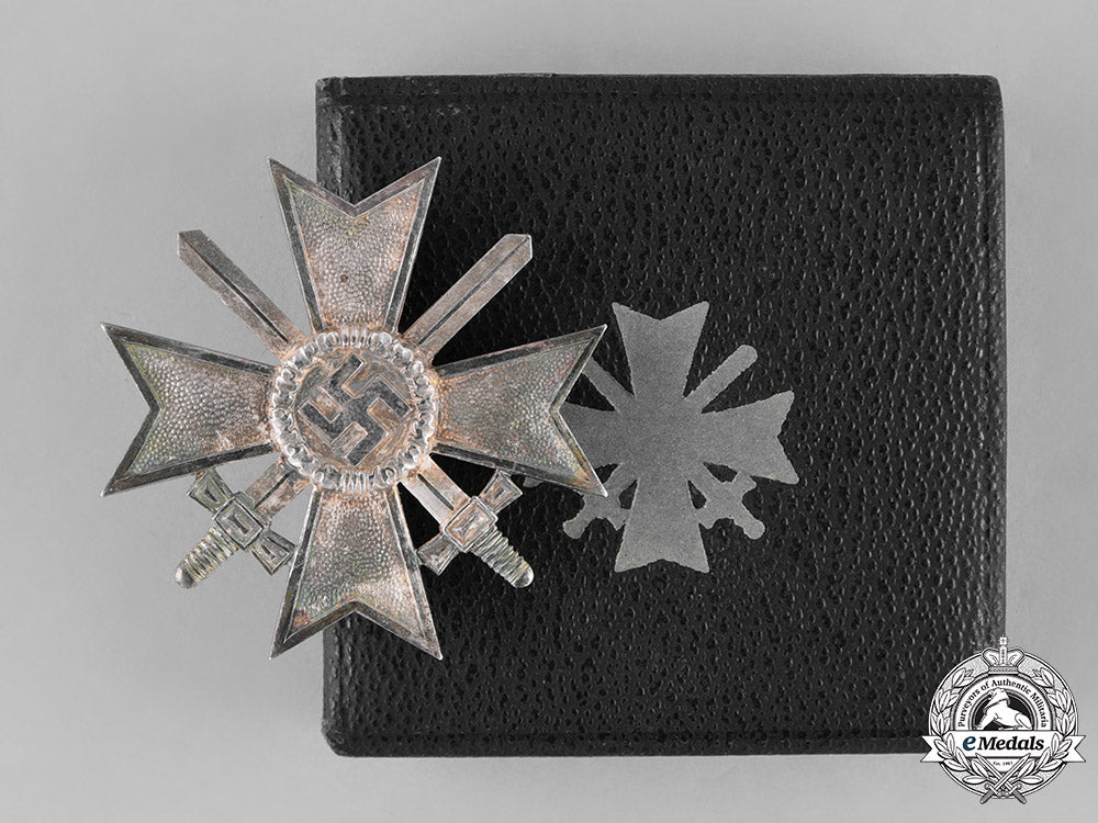 germany,_wehrmacht._a_cased_war_merit_cross,_first_class_with_swords_by_deschler&_sohn_c18-034564