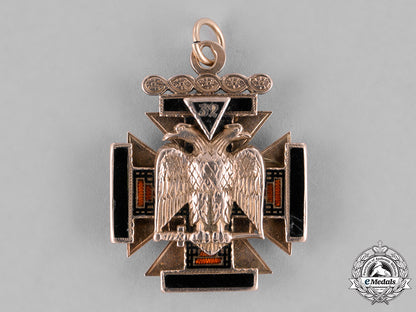 united_kingdom._a_gold32_nd_degree_scottish_rite_masonic_pendant_c18-034628