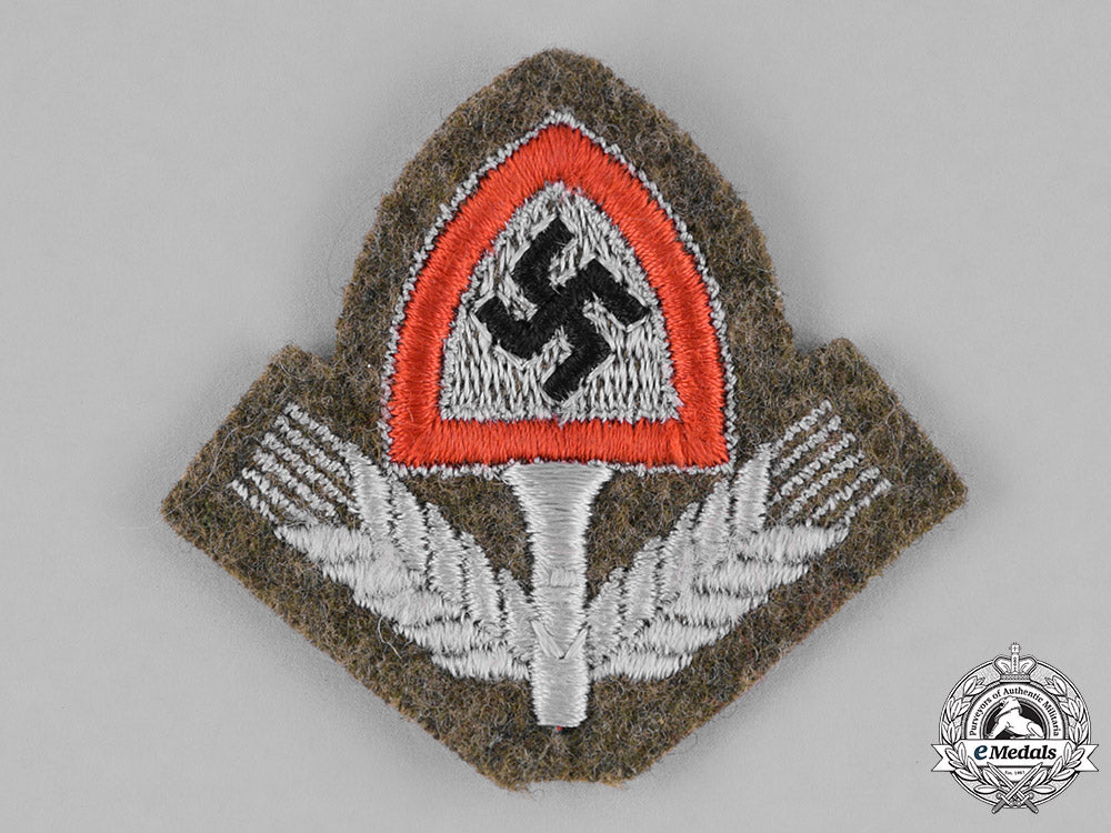 germany,_third_reich._a_grouping_of_third_reich_uniform_insignia_c18-034662