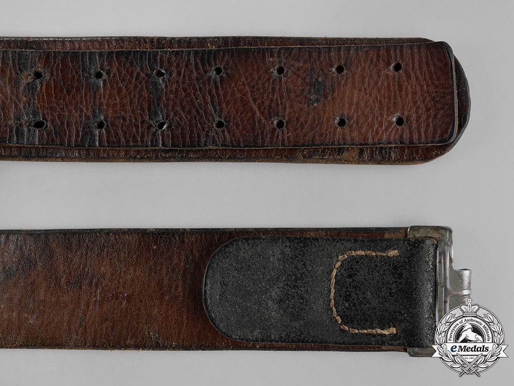 germany,_wehrmacht._a_black_leather_belt_by_overhoff&_cie._c18-034712