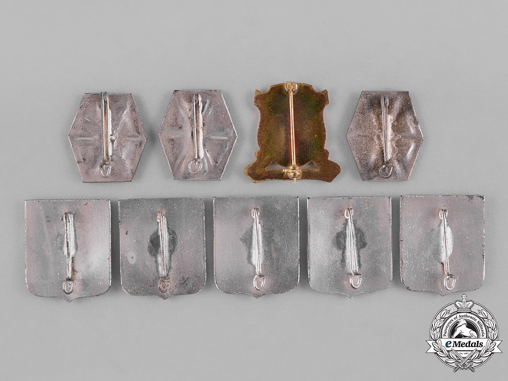 united_states._forty-_nine_army_tank_insignia_badges_c18-035235