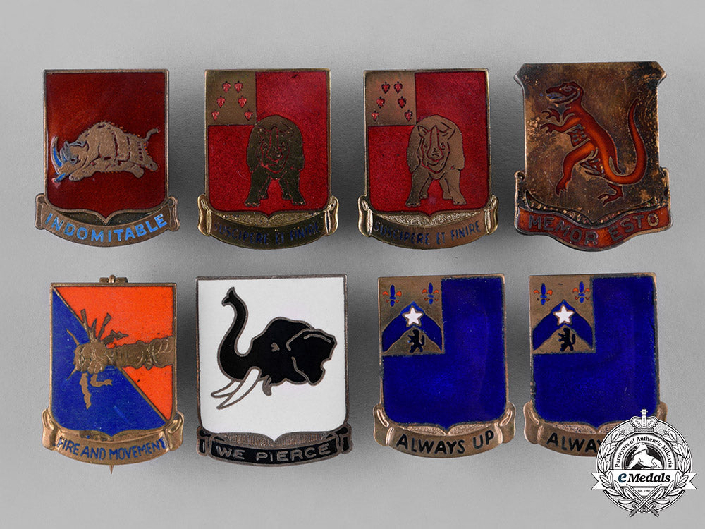 united_states._forty-_nine_army_tank_insignia_badges_c18-035240