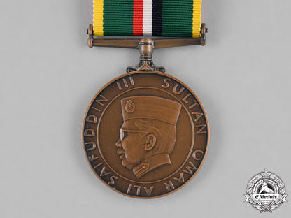 brunei._royal_brunei_malay_regiment_long_service_and_good_conduct_medal_by_spink_of_london_c18-035305
