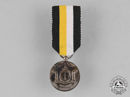 brunei._long_service_medal_by_spink_of_london_c18-035322