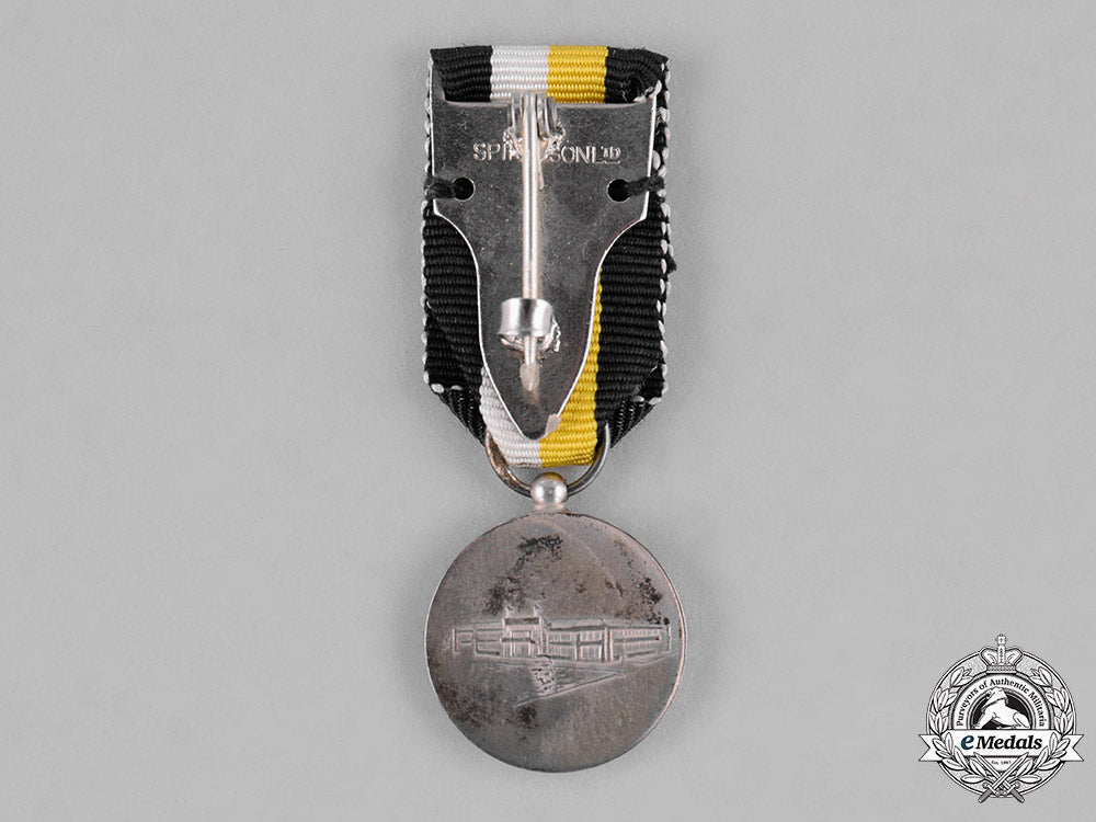 brunei._long_service_medal_by_spink_of_london_c18-035323