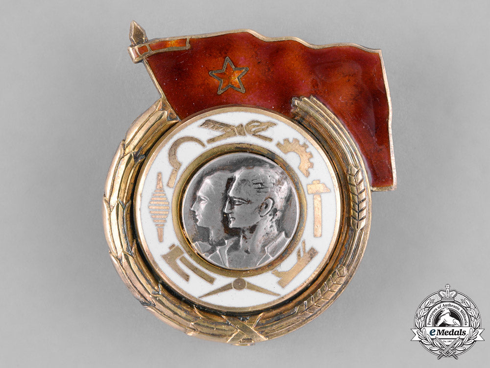 yugoslavia(_socialist_federal_republic)._order_of_labour_with_red_banner,_i_class_c18-035331