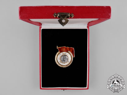 yugoslavia(_socialist_federal_republic)._order_of_labour_with_red_banner,_i_class_c18-035339