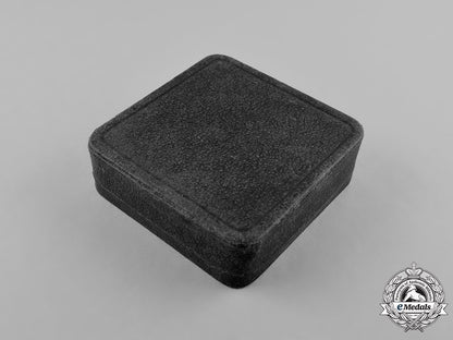 germany,_wehrmacht._a1939_iron_cross_first_class_by_c.f._zimmermann,_with_case_c18-035363