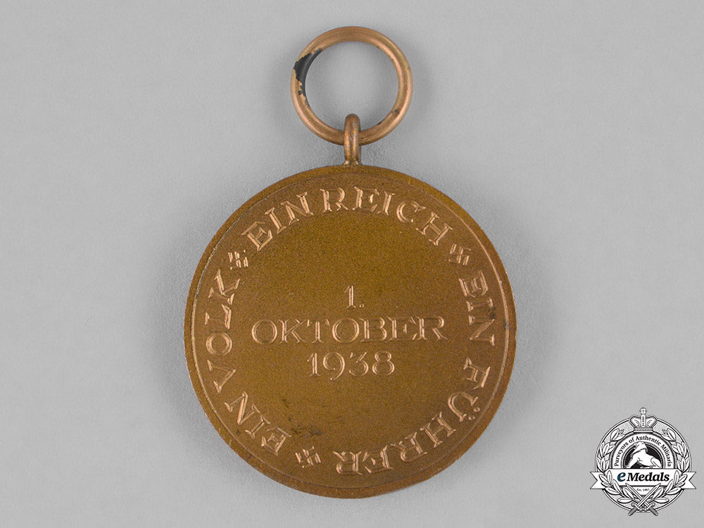 germany,_third_reich._a_sudetenland_medal_c18-035388