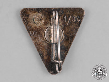 germany,_df._a_deutsches_frauenwerk(_german_women’s_welfare)_membership_badge_by_karl_wurster_c18-035433