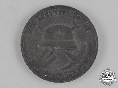 germany,_third_reich._a_philipp_holzmann_recognition_medallion_c18-035446