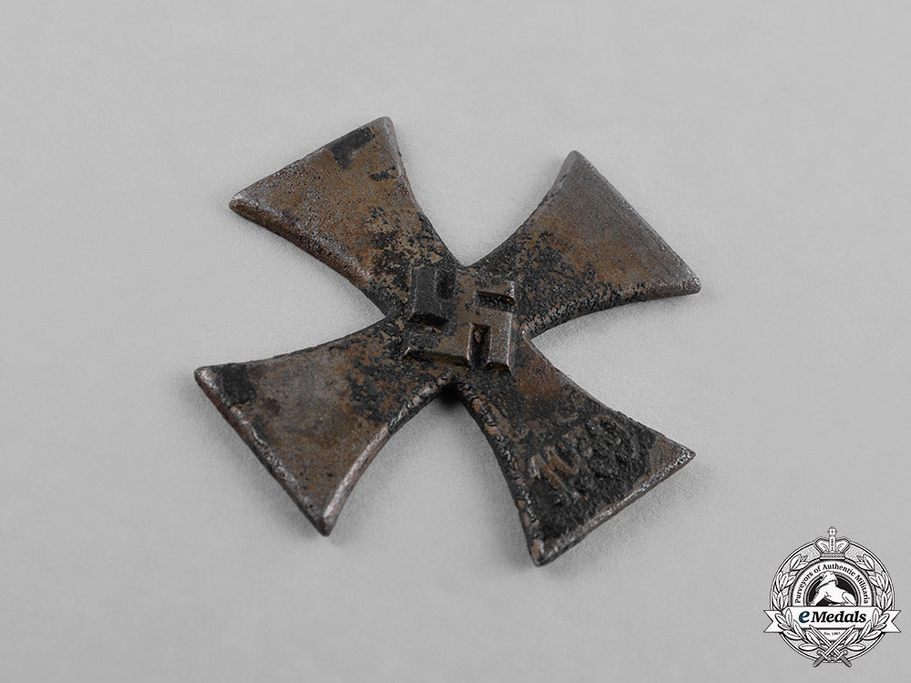 germany,_wehrmacht._a1939_iron_cross_second_class_core_c18-035654
