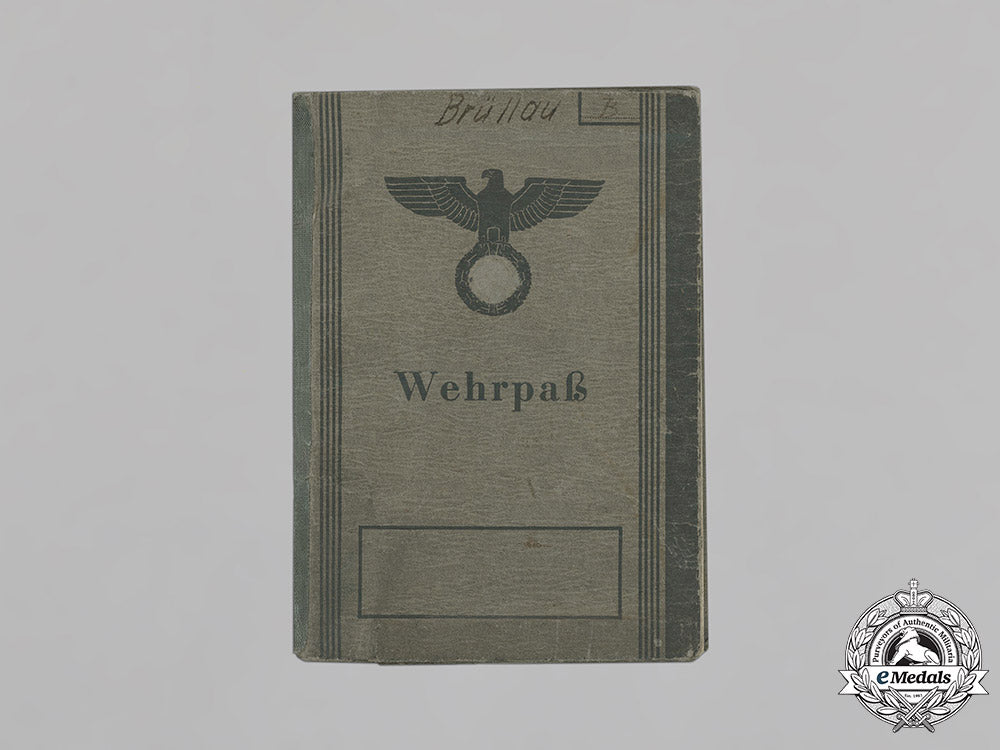 germany,_heer._a_wehrpaß,_health_journal,_and_grouping_of_documents_belonging_to_fahnenjunker-_feldwebel_der_reserve_ernst_brüllau_c18-035791