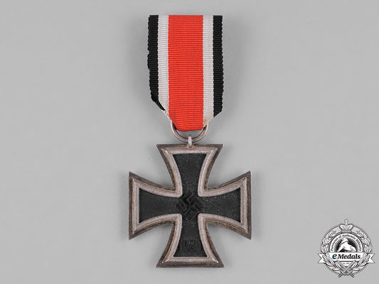 germany,_wehrmacht._an_iron_cross,_ii_class,_by_j._e._hammer&_söhne_c18-036131